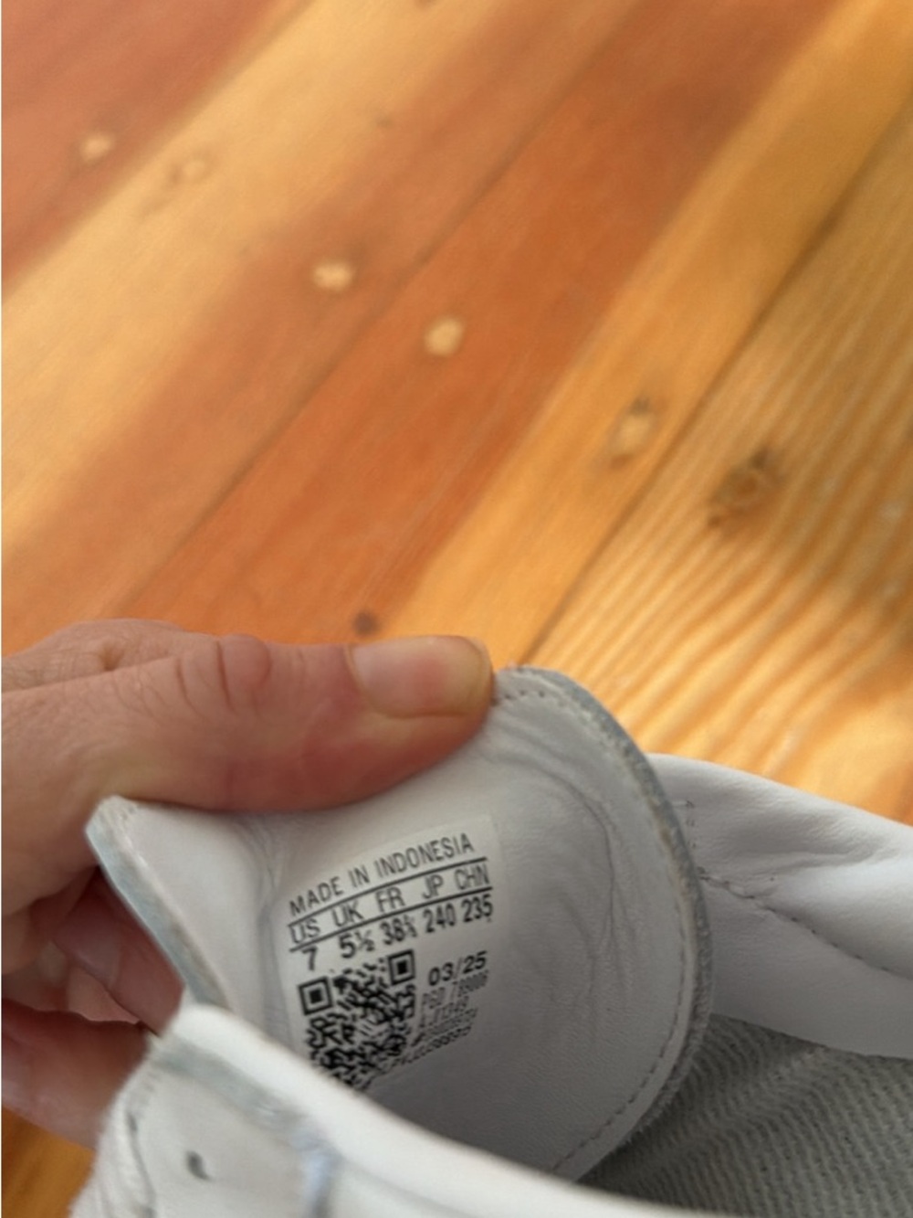 Adidas Sambae White Leather Platform Sneakers 7 - Picture 6 of 6